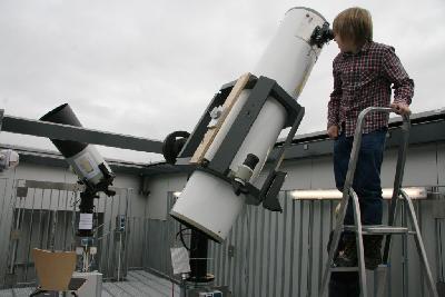 Sternwarte mit Teleskopen
